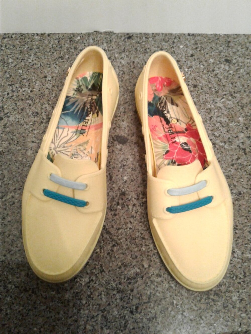 Lemon Jelly Waterproof Rubber Boat Shoes – Women’s Size 7 US – $35